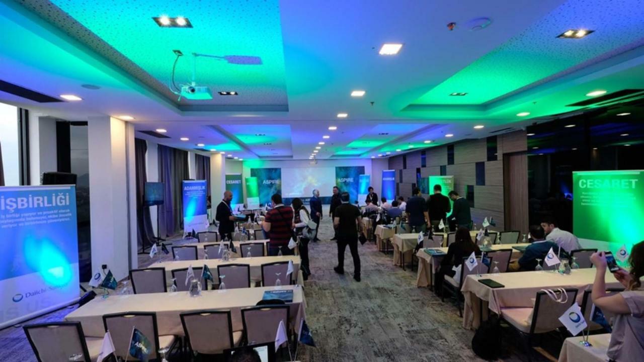 Hotel Hills Sarajevo Congress & Thermal Spa Resort Іліджа Екстер'єр фото The 2017 conference